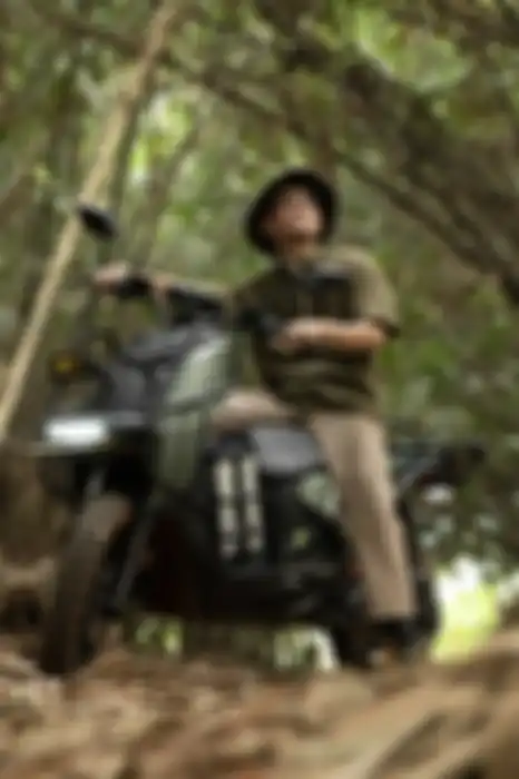 Motor listrik Charged Rimba saat dipakai jelajah hutan.