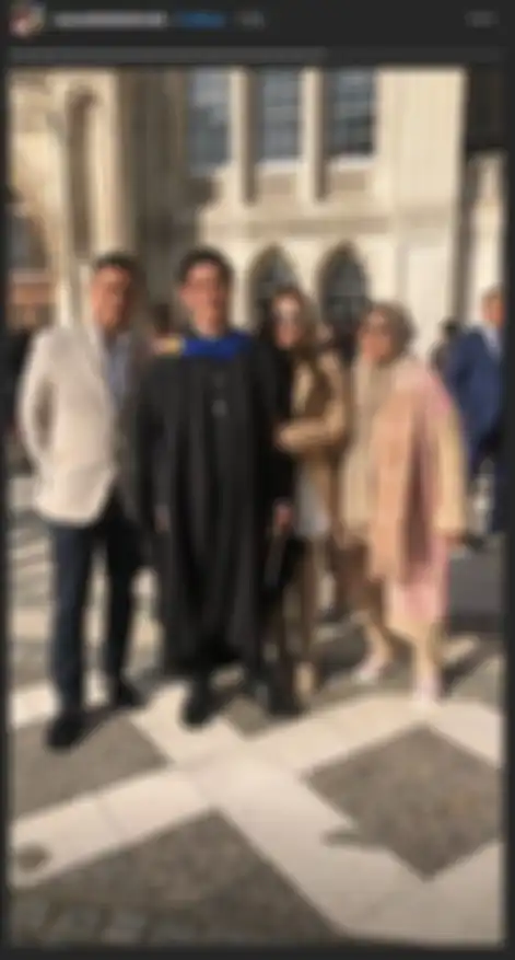 Teuku Rafli dan istri mudanya menghadiri wisuda teuku rasya