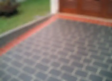 Salah satu contoh ezi spray dengan kombinasi dua warna.