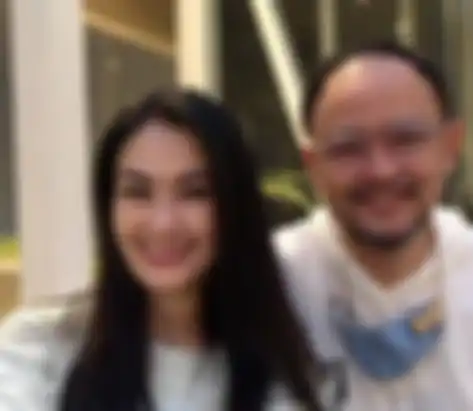 Iis Dahlia dan Satrio sempat menikah siri