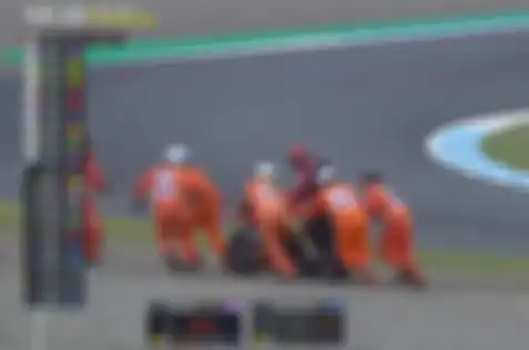 Augusto Fernandez terjatuh saat Practice MotoGP Jepang 2024.