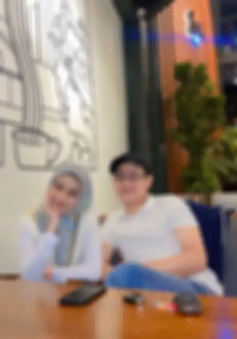 Nadya Mustika dan Iqbal Fitrah Rosadi