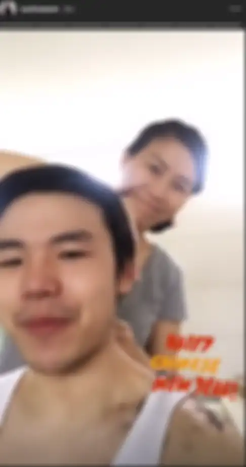 Veronica Tan mencukur rambut Nicholas