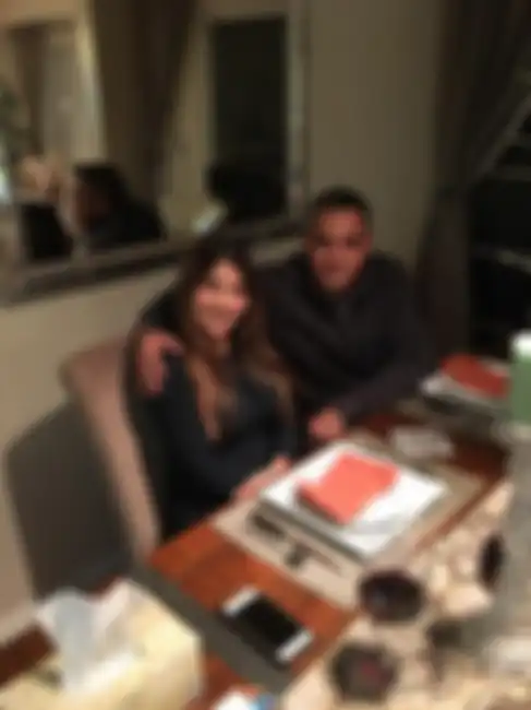 Suaminya Bukan Orang Sembarangan, Rumah Mewah Sarah Azhari di Amerika Terekspos & Punya Ruang Makan Modern!