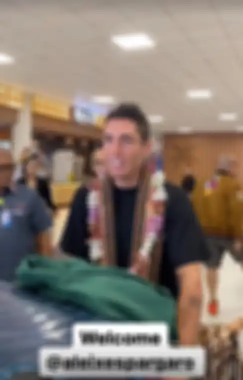 Kedatangan Aleix Espargaro di Lombok disambut hangat.