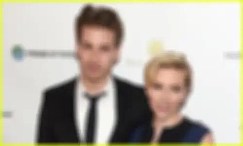 Scarlett Johansson dan Hunter