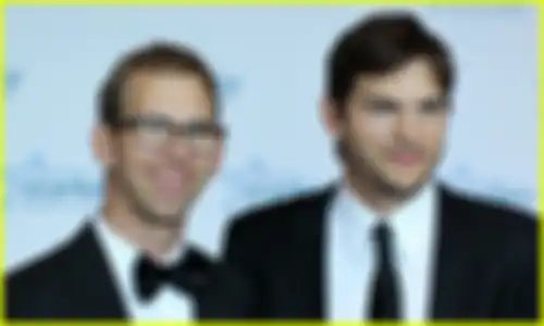 Ashton Kutcher dan Michael