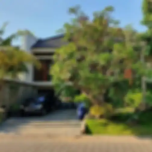 Aturan feng shui bilang pemilik rumah hadao selatan tak hanya bawa ketenaran, tapi makin kaya jika pilih warna pintu ini. 