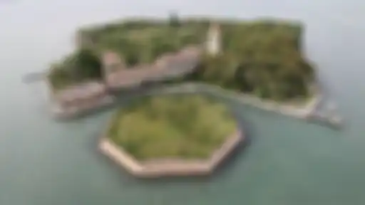 Pulau Poveglia, Italia