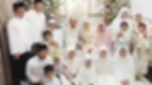 Ustaz Abdul Somad, Fatimah Az-Zahra beserta keluarga dekatnya 