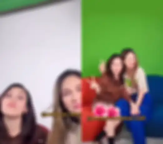 Kedekatan Luna dan Ayu