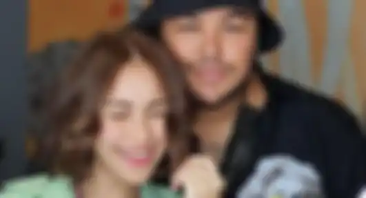 Ayu Ting Ting bicarakan sosok pengganti Adit Jayusman