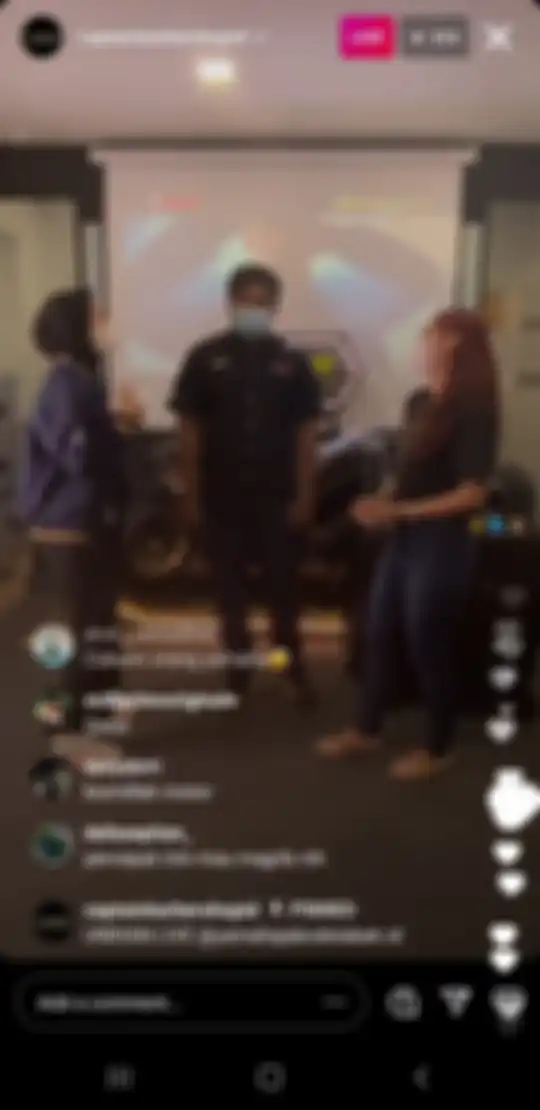 Proses pengundian hadiah yang disiarkan secara Live di Instagram @captainbarbershopid