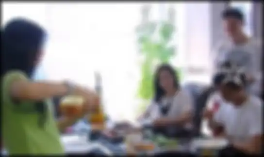 Ruang Makan Iis Dahlia
