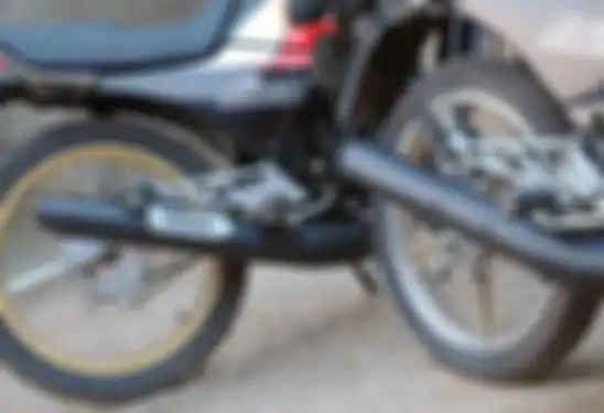 Binter AR 125 di Indonesia pakai pelek jari-jari bukan palang
