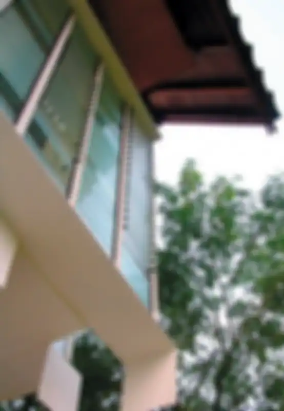 Bukaan pada rumah jadi cara cegah kelembapan penyebab tumbuhnya jamur.  