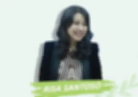 Risa Santoso Usia 27 Tahun Jadi Rektor