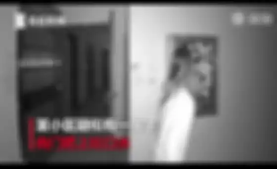 Bikin Ulah di Tengah Gegernya Virus Corona, Wanita Asal Wuhan Ini Dicokok Polisi Usai Ludahi Pintu Tetangga dalam Kegelapan Malam, Tak Sadar Kelakuannya Kepergok CCTV!
