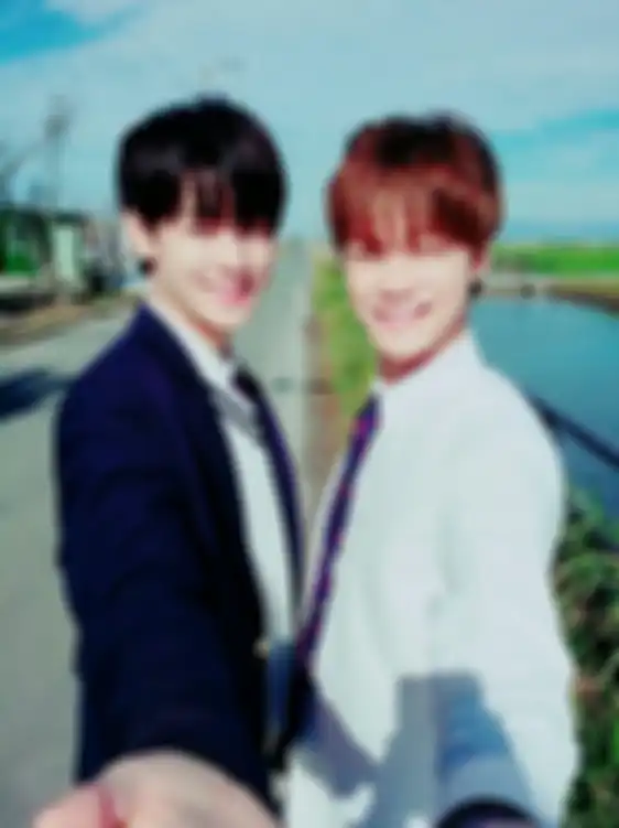 Cha Eunwoo dan Moonbin ASTRO