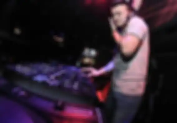 Gilbert Marciano jadi DJ
