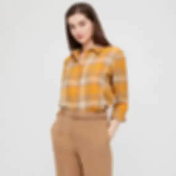 Uniqlo Kemeja Flannel Kotak Lengan Panjang