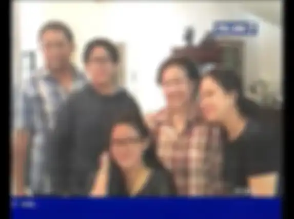 Keluarga Puan Maharani: Happy Hapsoro, Praba Diwangkara Caraka Putra Soma, Diah Pikatan Orissa Putri Hapsari, Megawati, Puan Maharani.