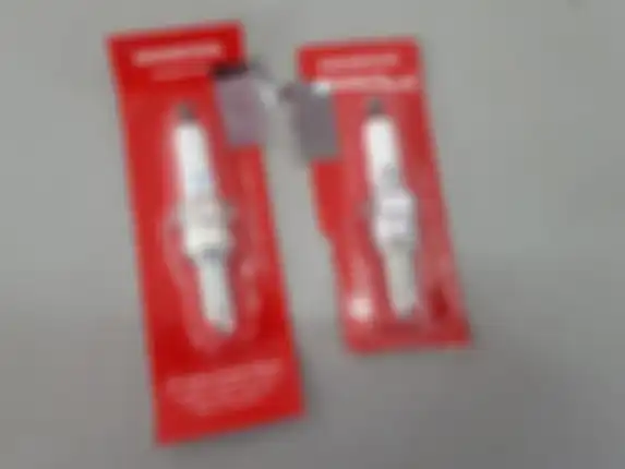 Busi untuk Motor Honda, keluaran AHM.