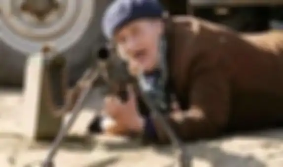 Foto anggota Batalion Babushka yang berisi nenek-nenek Ukraina siap berperang melawan Rusia viral. Mereka dilatih Neo Nazi Ukraina.