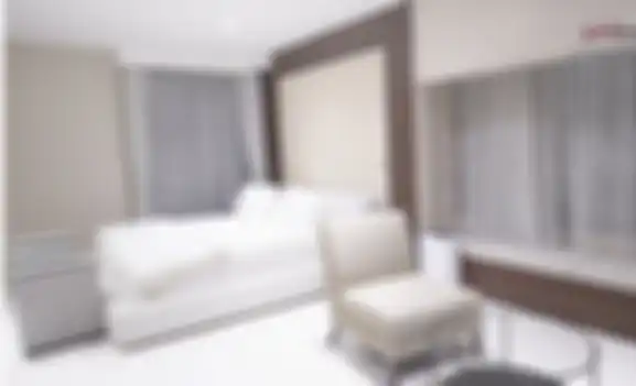 Kamar Celine yang sangat luas dan elegan