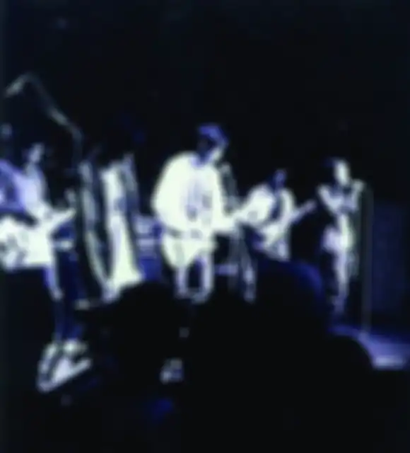 Rumah Sakit di Poster Cafe (1997)