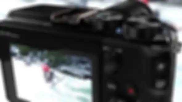 Tombol belakang bodi Canon EOS M6 Mark II