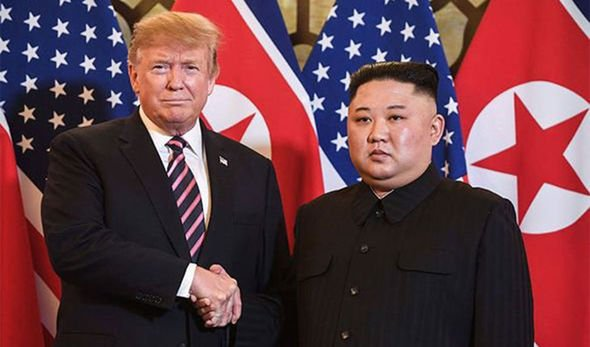 Donald Trump dan Kim Jong un telah bertemu tiga kali
