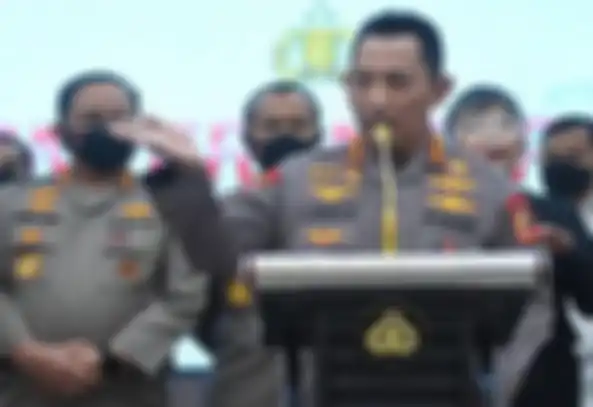 Ini profesi ayah perwira polisi penerima Adhi Makayasa yang terseret kasus Ferdy Sambo. Jabatan anaknya dicopot. Foto AKP Irfan Widyanto dicari.
