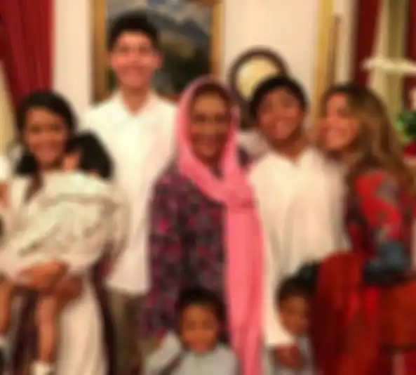 Bu susi dan keluarga