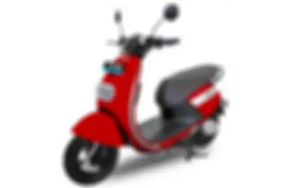Tampak samping motor listrik Viar Q1