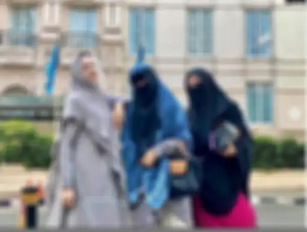 Foto Mulan Jameela dan Umi Pipik
