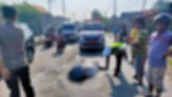 Pemudik bernama Agus Wahyudi ini merenggut nyawa ibunya sendiri di Mojokerto, Jawa Timur. Begini kronologi kecelakaan tragis itu. 