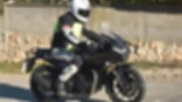 Calon motor murah Triumph terbaru diyakini sebagai Triumph Thruxton 400.