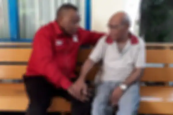 John Wempi Wetipo (kiri) anak suku Dani dari Pegunungan Tengah, Jayawijaya Papua yang ditunjuk Presiden Jokowi menjadi Wakil Menteri PUPR.
