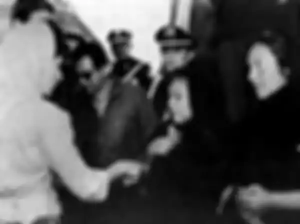 Delfina dan Maria de Jesus Gonzalez, saat ditangkap polisi.