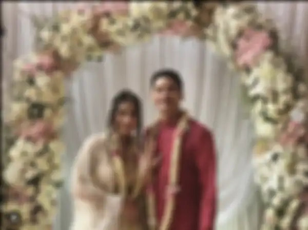 Acara tunangan Adly Fairuz dan Angbeen Rishi