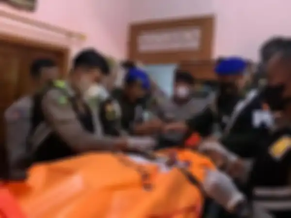 Begini cara Kopda Muslimin lolos dari kejaran anak buah Jenderal Andika Perkasa. Dia pakai trik simpel. Foto selingkuhan Muslimin disebarkan.