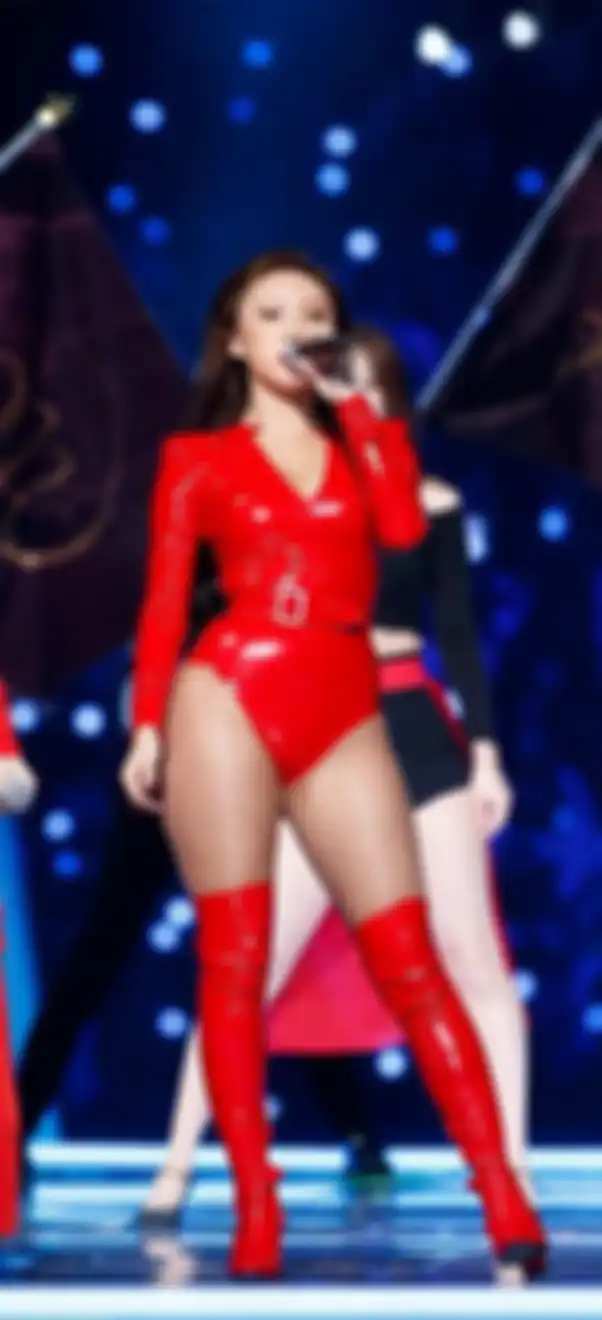 Hwasa MAMAMOO