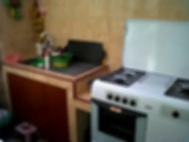 Ini 9 kesalahan desain dapur yang bisa picu emosi Ibu-ibu saat aktivitas di area memasak. Cek foto contohnya yuk. 