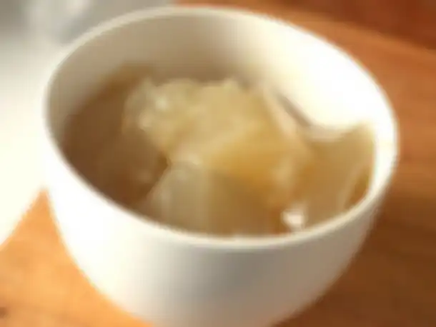 Kaldu beku isian dumpling