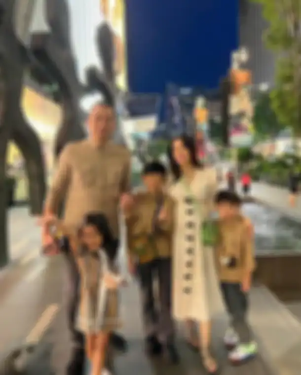 Padahal Lagi Hamil Anak Ke-4, Penampilan Menantu SBY Bak Masih ABG, Intip OOTD Aliya Rajasa yang Sukses Bikin Netizen Ngiler!