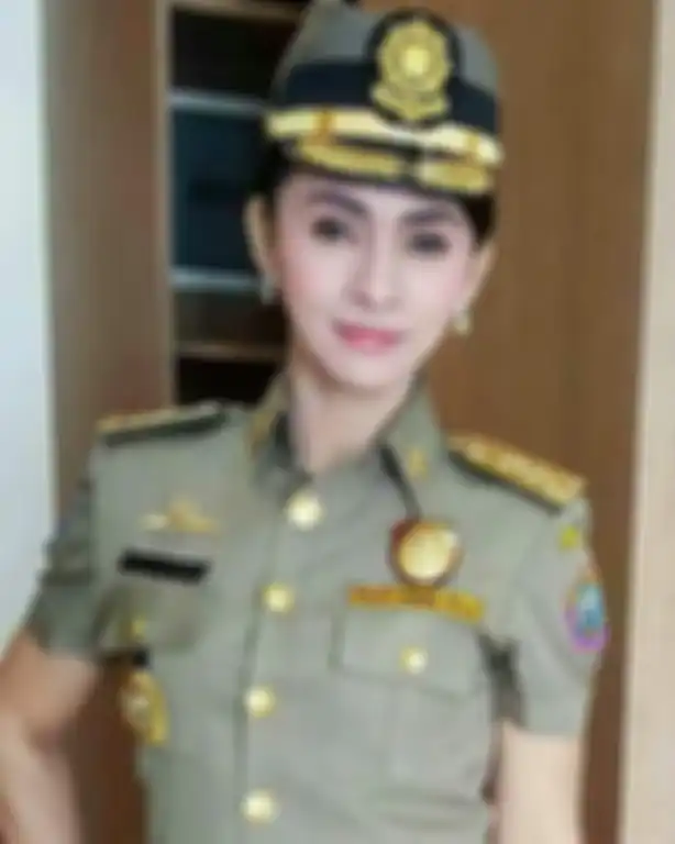 Potret cantik Bupati Talaud, Sri Wahyuni Manalip