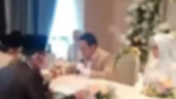 Eddies Adelia dikabarkan rujuk dan menikah lagi dengan mantan suaminya