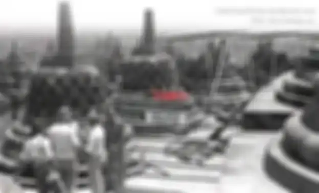 Abdul Qadir Hasan Baraja pendiri Khilafatul Muslimin dipenjara karena bom Candi Borobudur. Namun, dalangnya masih jadi misteri.