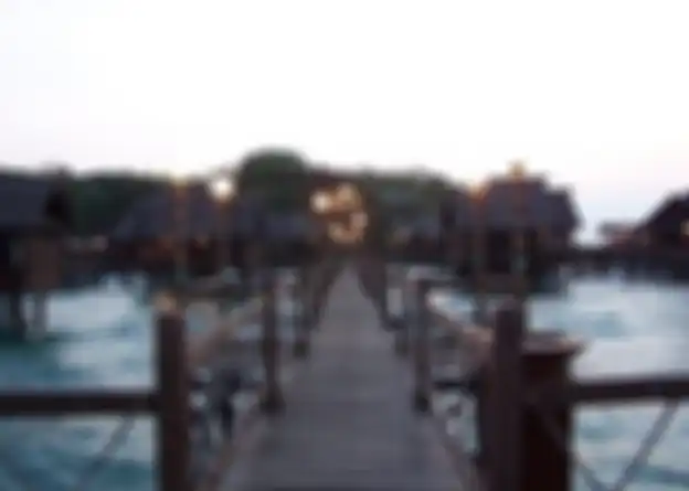 Cottage terapung di Pulau Ayer.